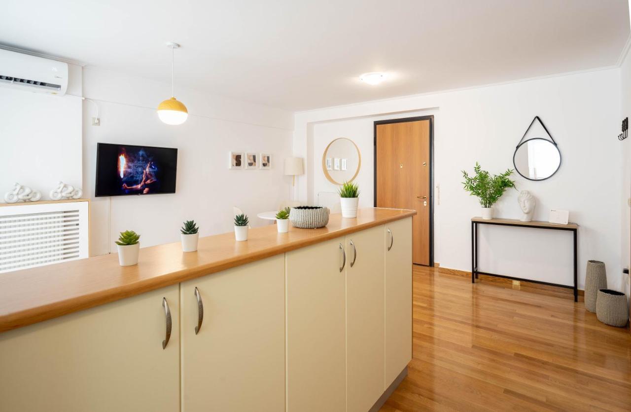 אתונה “Greek Aura” Luxury Lodging In Koukaki מראה חיצוני תמונה